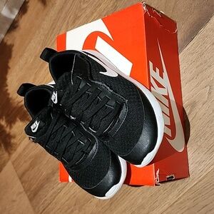 Kids nike tanjun sneakers